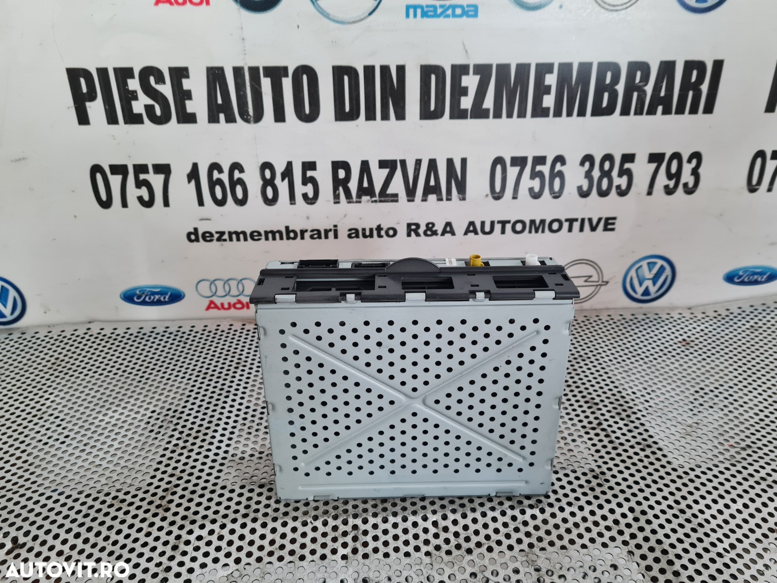 Modul Unitate Radio Box MMI Audi A4 B8 A5 8T A6 C6 Cod 4F0035541L An 2008-2009-2010-2011-2012 - Dezmembrari Arad - 3
