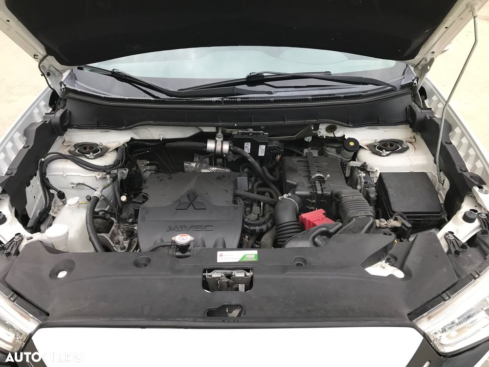 Mitsubishi ASX 1.6 2WD Inform - 23