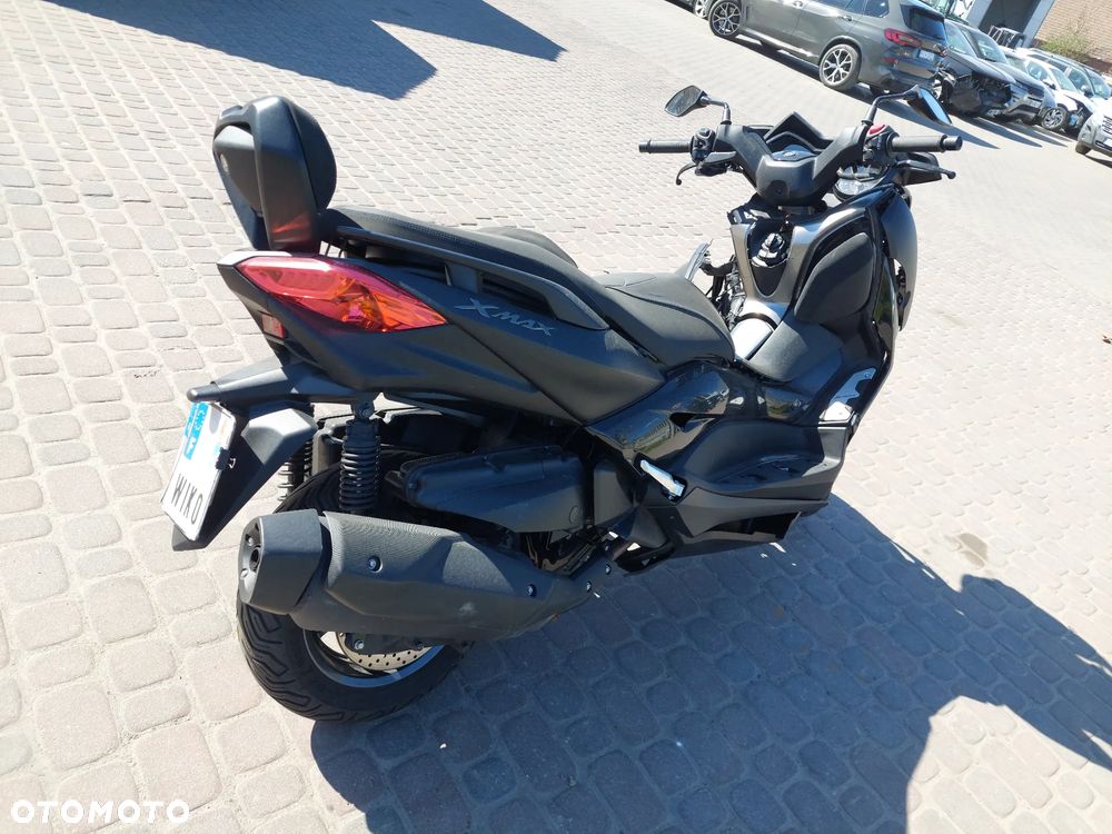 Yamaha X-max - 5