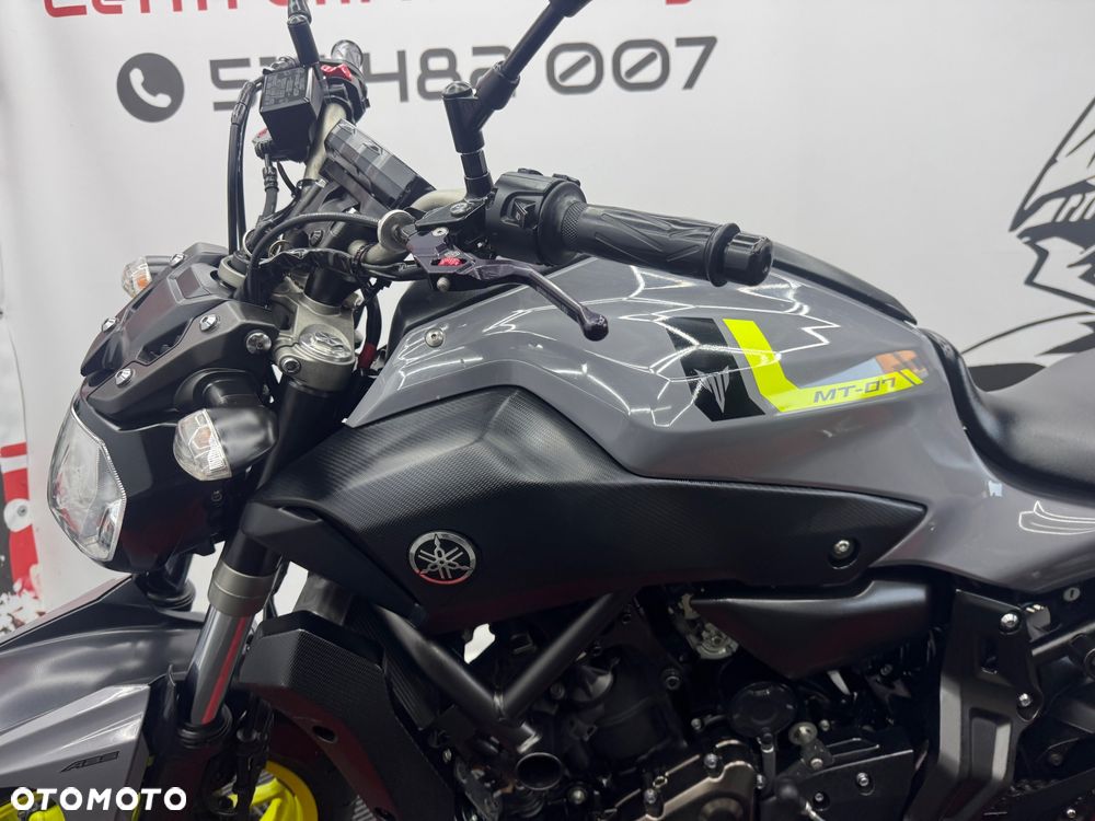 Yamaha MT - 12