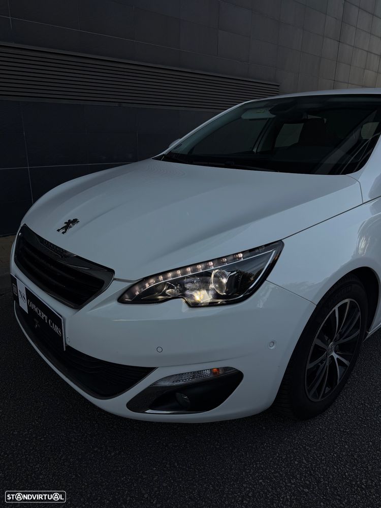 Peugeot 308 PureTech 130 EAT6 Stop & Start Allure - 2