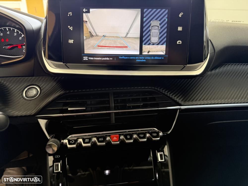 Peugeot 2008 1.2 PureTech Allure Pack - 17