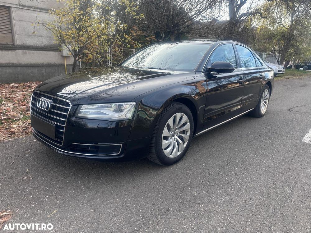 Audi A8 - 1