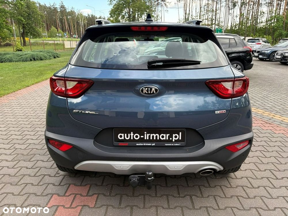 Kia Stonic - 8