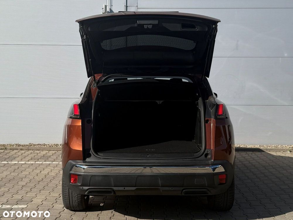 Peugeot 3008 1.2 PureTech Allure S&S EAT8 - 9