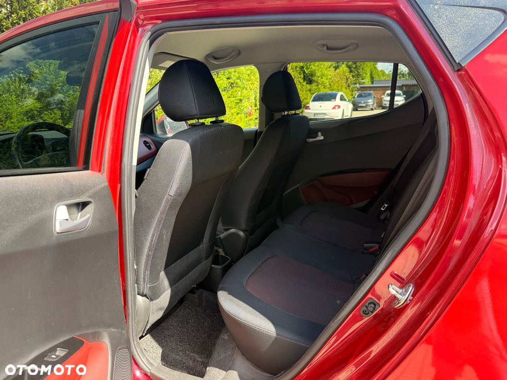Hyundai i10 1.2 Premium - 12