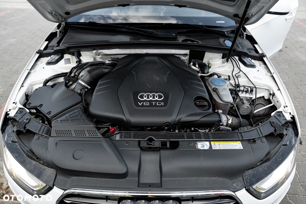 Audi A4 Avant 3.0 TDI DPF quattro S line Sportpaket - 36