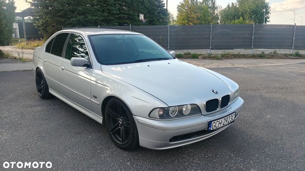 BMW Seria 5 - 12