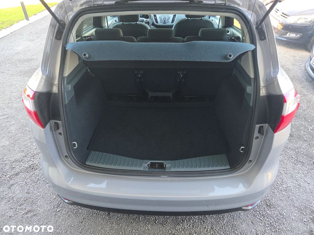 Ford C-MAX 1.6 Ti-VCT Champions Edition - 23