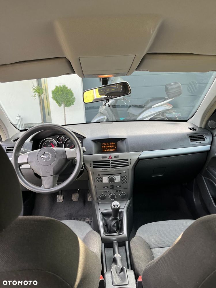 Opel Astra 1.7 CDTI - 4