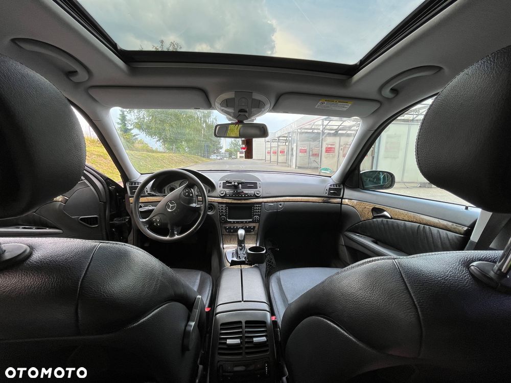 Mercedes-Benz Klasa E 320 CDI T Avantgarde - 14