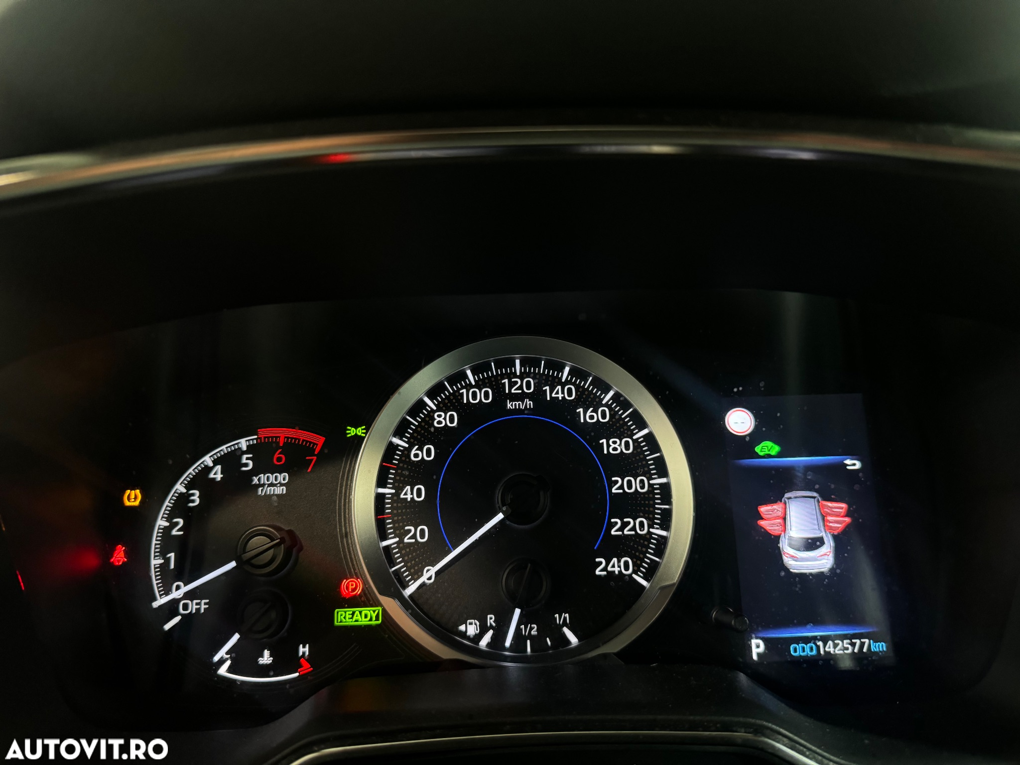 Toyota Corolla 1.8 HSD Dynamic - 27