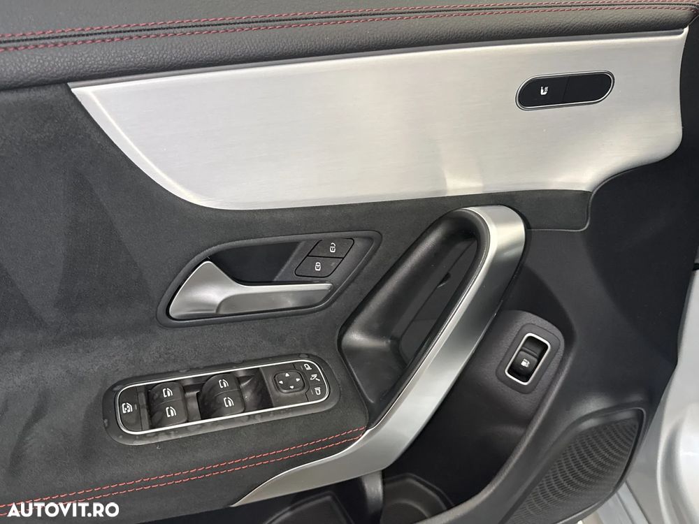 Mercedes-Benz CLA 250 e 8G-DCT AMG Line - 15