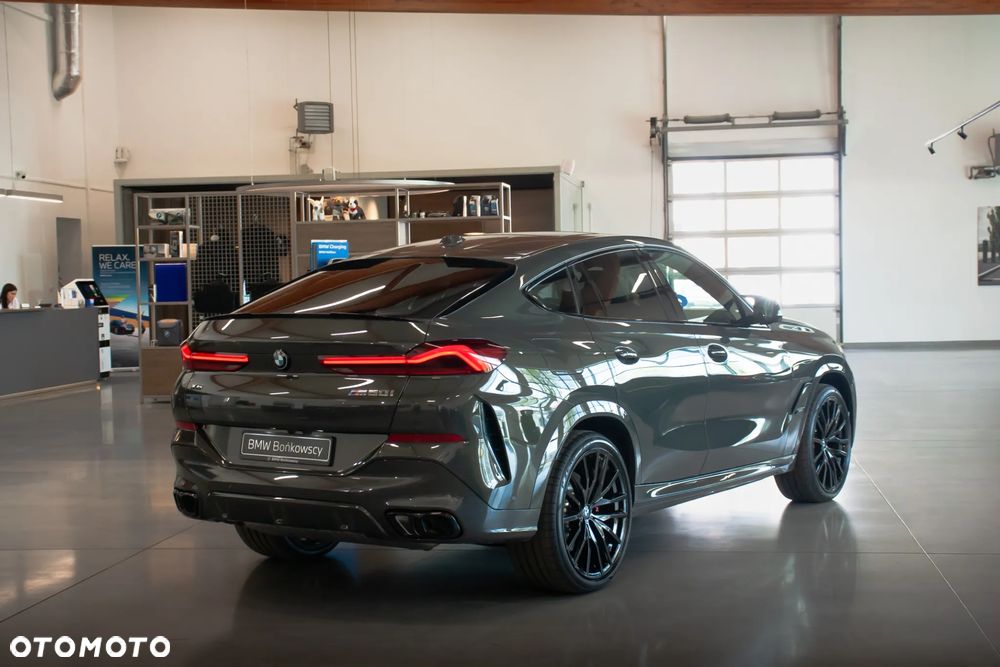 BMW X6 M60i mHEV sport - 3