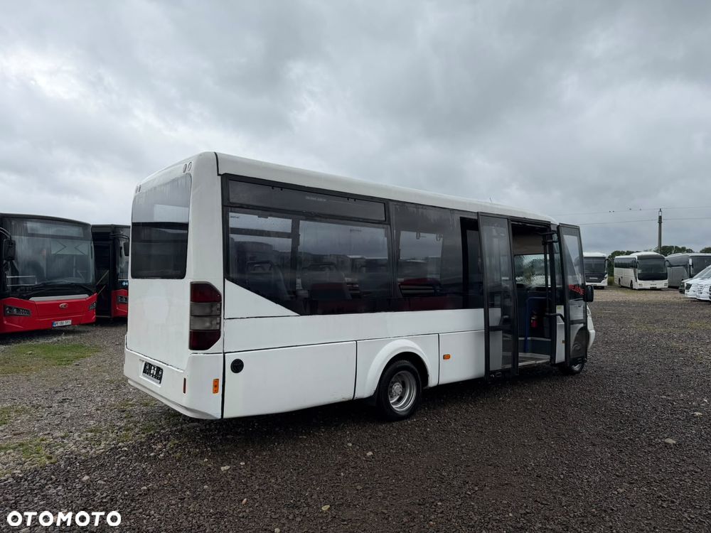 Mercedes-Benz Sprinter 616 - 5