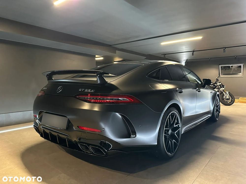 Mercedes-Benz AMG GT - 8