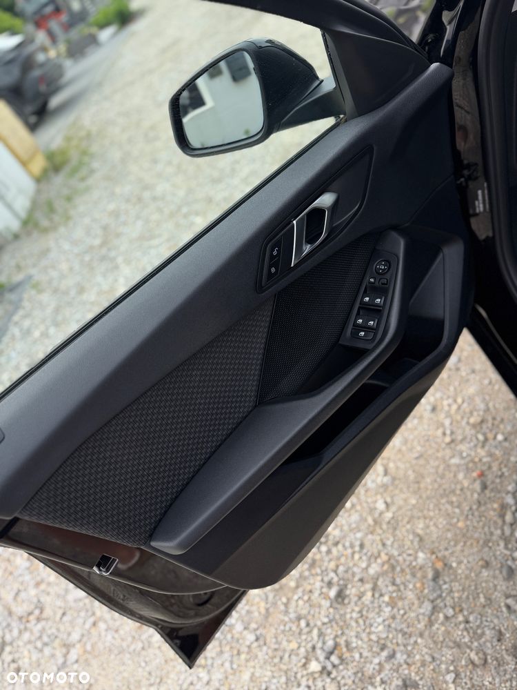BMW Seria 1 118i Sport Line - 28