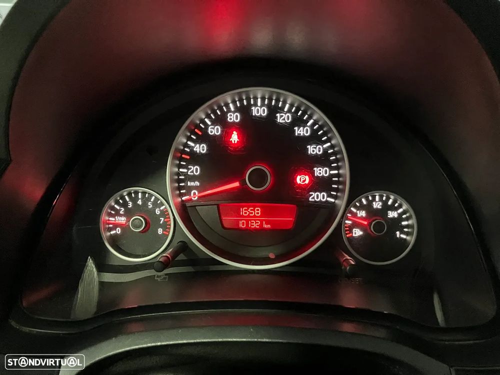 VW Up! 1.0 BlueMotion Move - 14