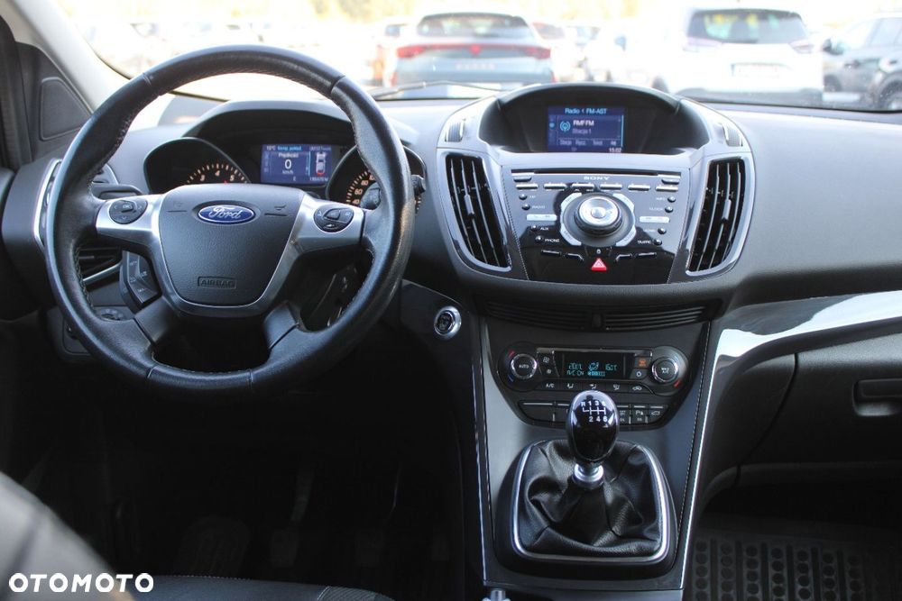 Ford Kuga - 31