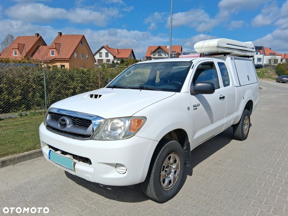 Toyota Hilux 2.5 D-4D DLX - 2