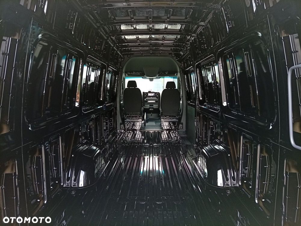 Mercedes-Benz Sprinter319CDI - 18