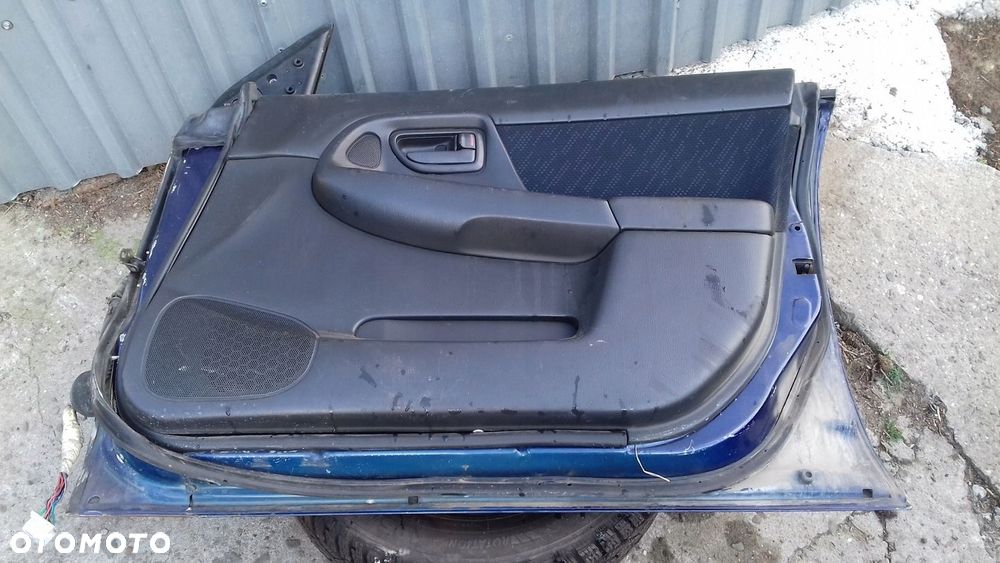 DRZWI PRAWY PRZÓD PRZEDNIE SUBARU IMPREZA II KOMBI 00- 95H - 5