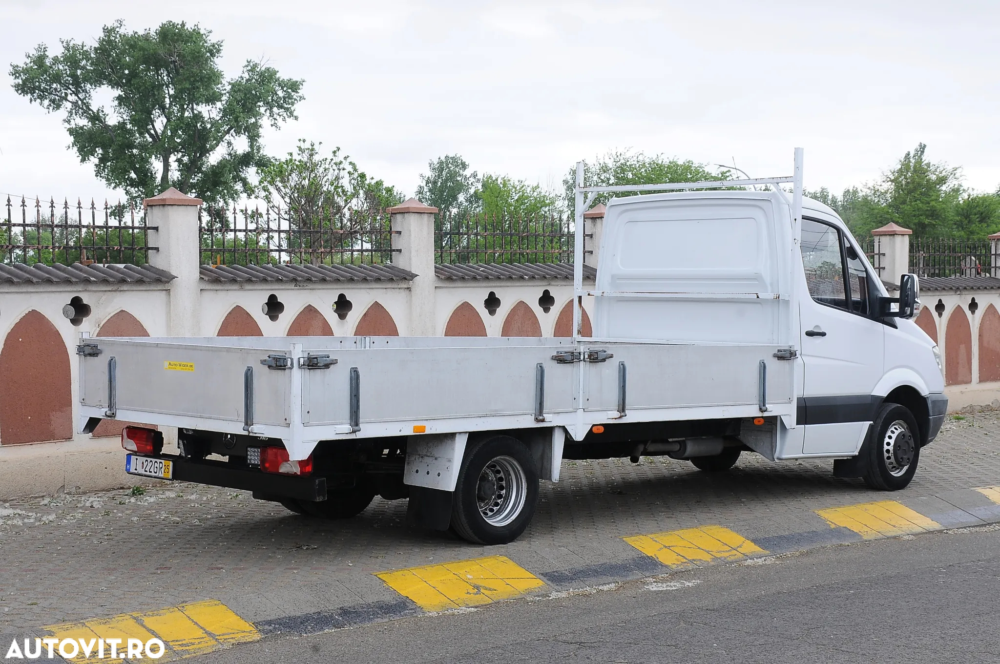 Mercedes-Benz Sprinter - 3