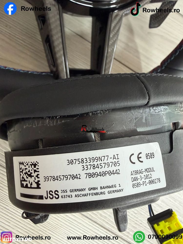 Volan BMW Model CS Carbon BMW G01 G05 G06 G11 G20 G30 G60 X1 X2 X3 X4 X5 X6 X7 Volan bmw seria5 seria8 seria7 Piele nappa Cusaturi M - 7