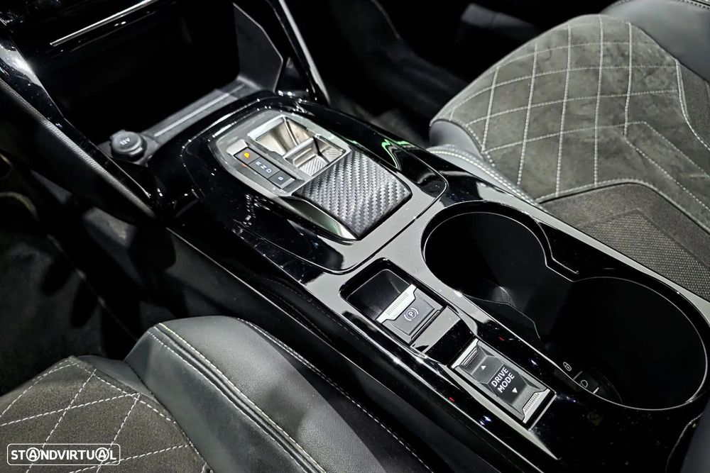 Peugeot e-2008 50 kWh GT Pack - 26