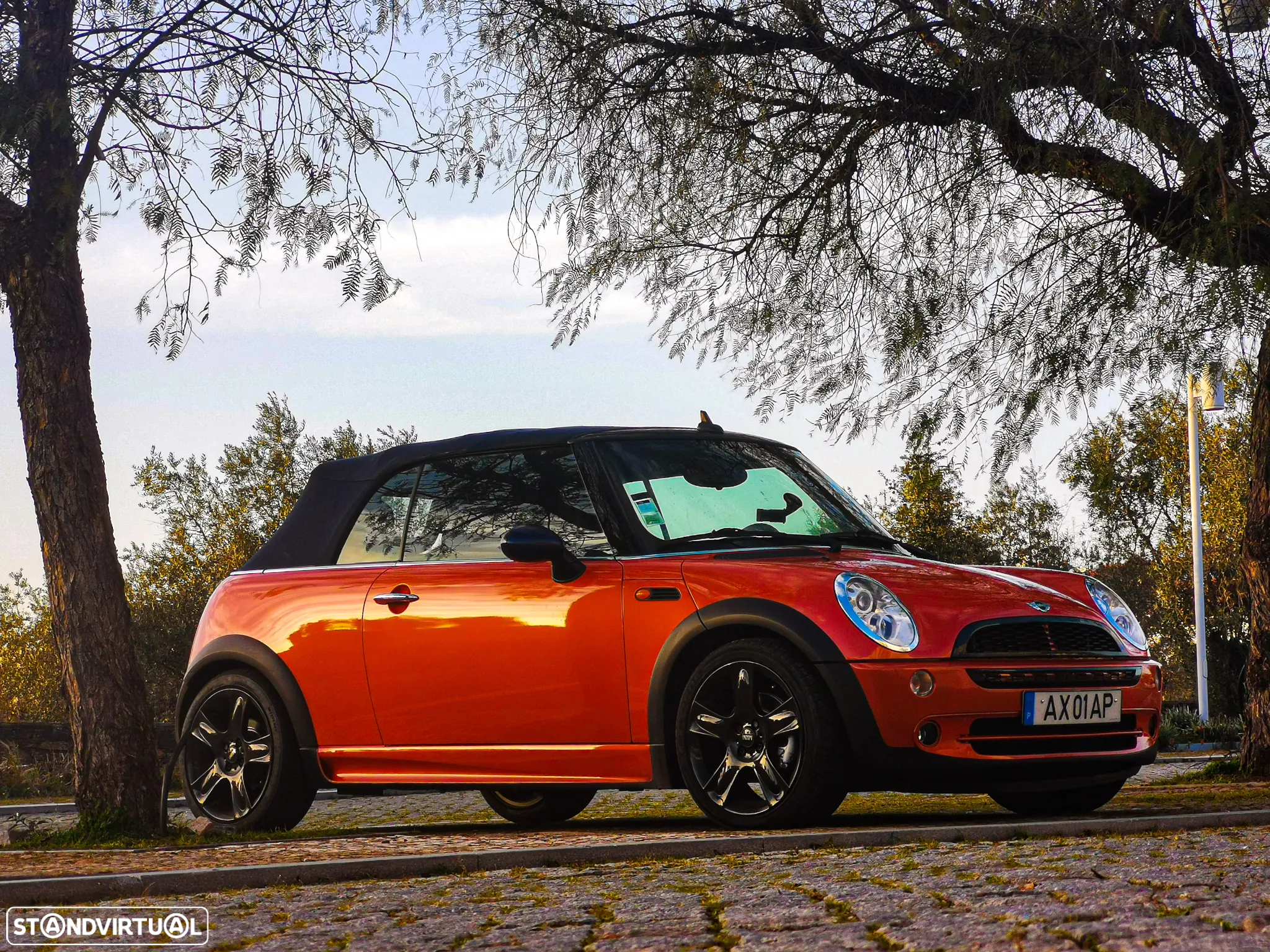 MINI Cabrio Cooper - 23