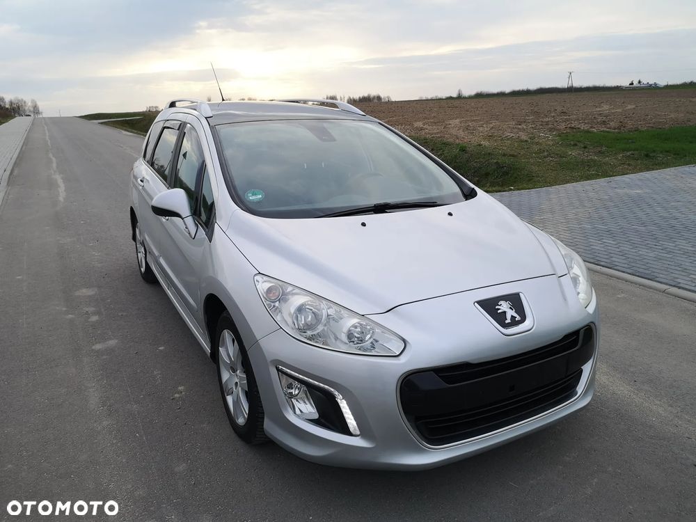 Peugeot 308 120 VTi Platinum - 26