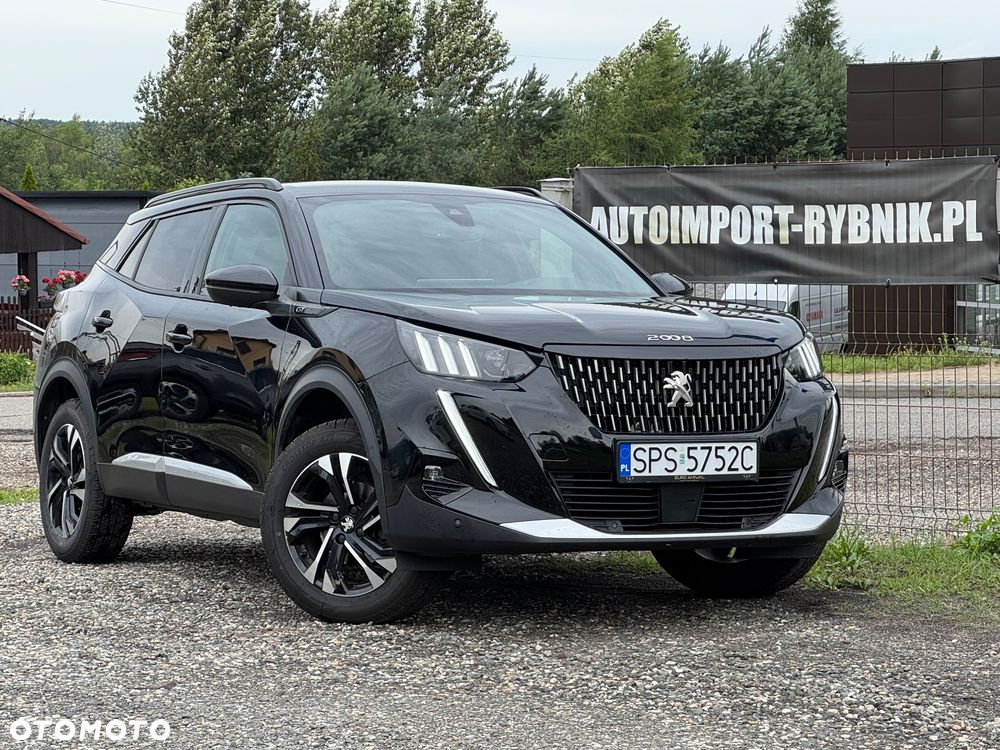 Peugeot 2008 PureTech 130 EAT8 GT - 1