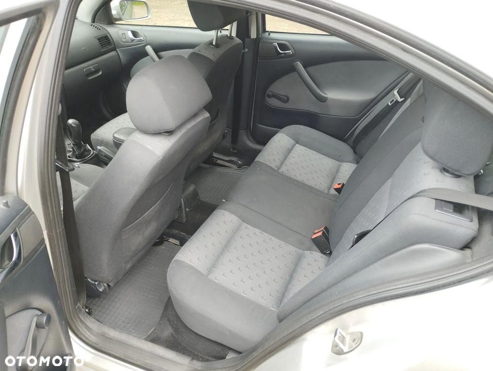Skoda Octavia 1.9 TDI Tour Classic - 9