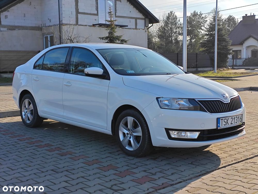 Skoda RAPID Spb 1.2 TSI Ambition - 18