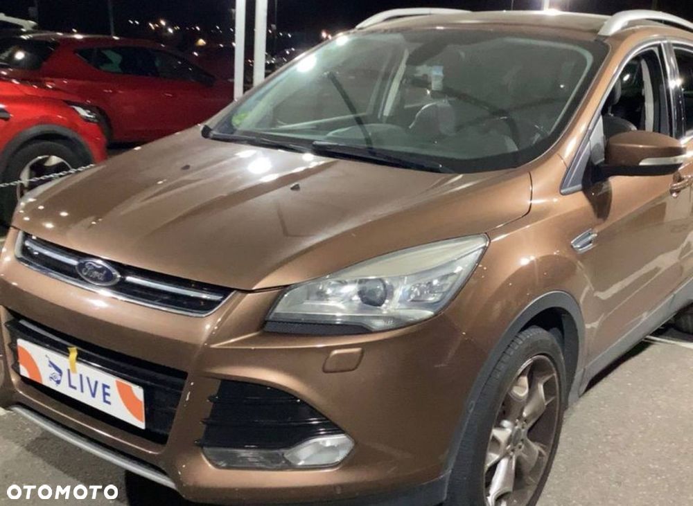 Ford Kuga 2.0 TDCi 4x4 Titanium - 3