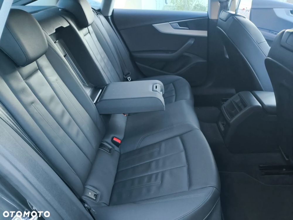 Audi A5 Sportback 35 TDI S tronic sport - 33