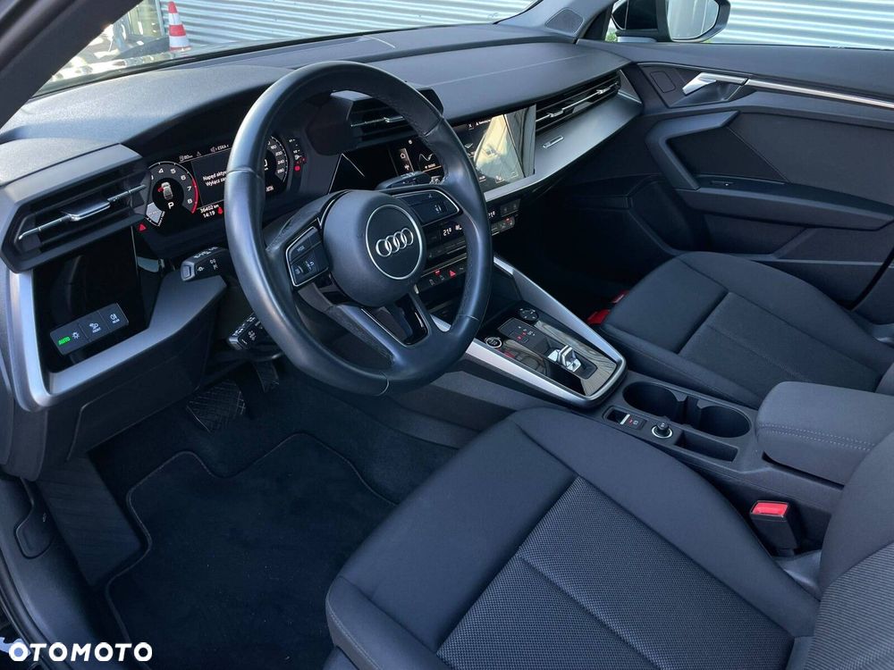 Audi A3 Sportback - 17