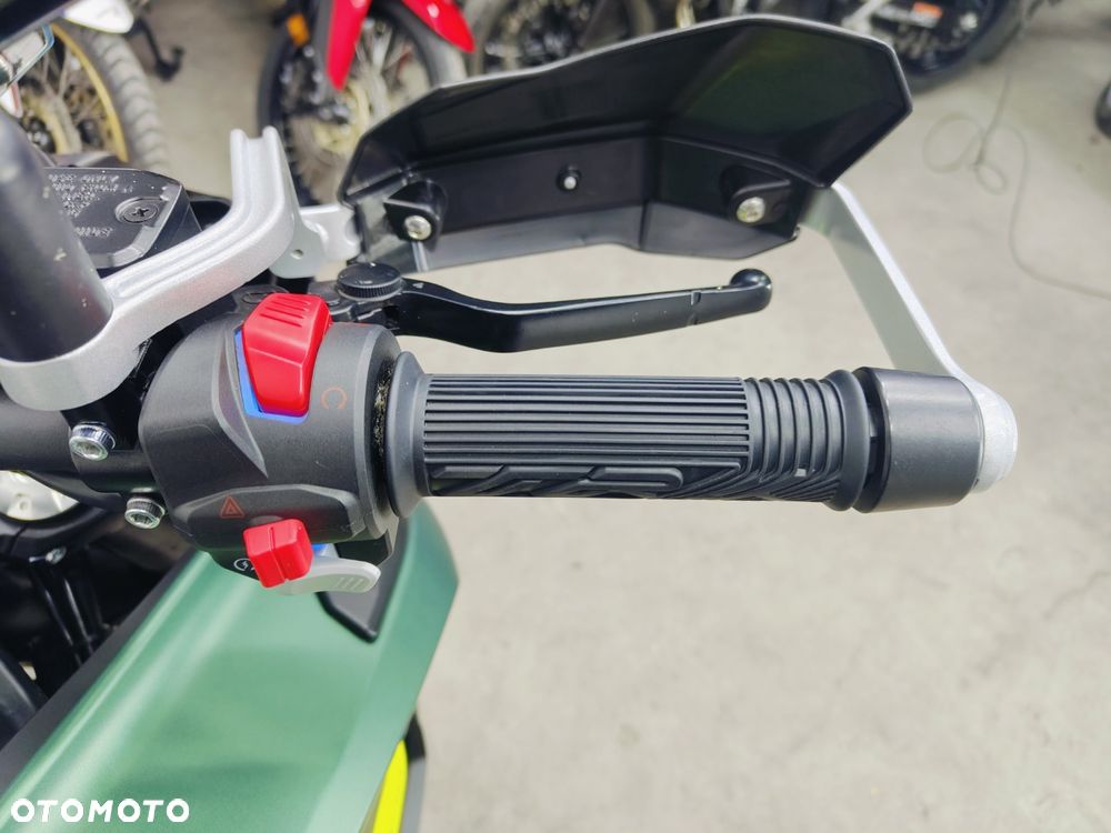 Benelli TRK 702X - 15