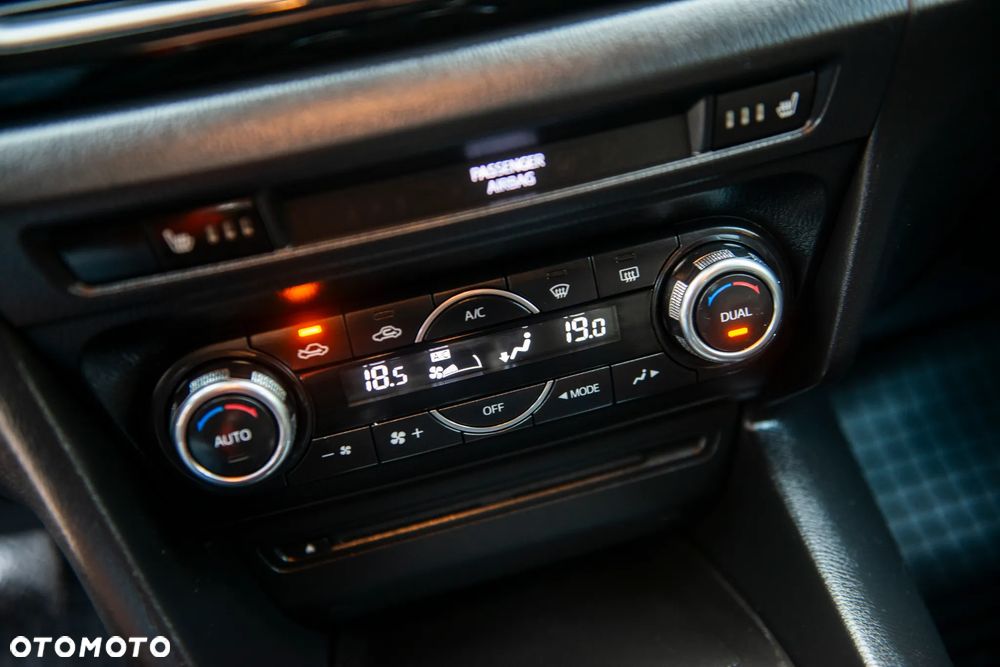 Mazda 3 SKYACTIV-G 120 Signature - 23