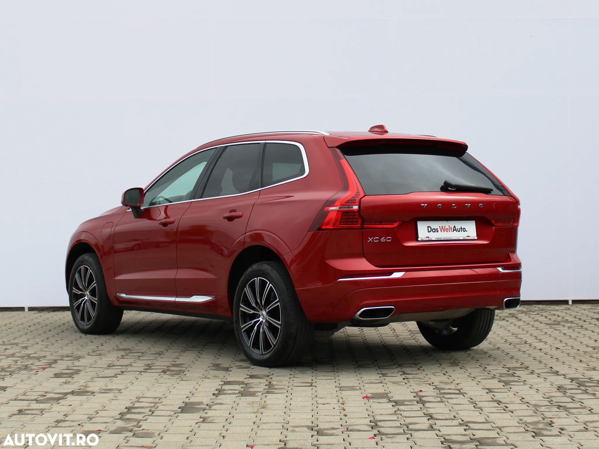 Volvo XC 60 T8 Twin Engine AWD Inscription - 3