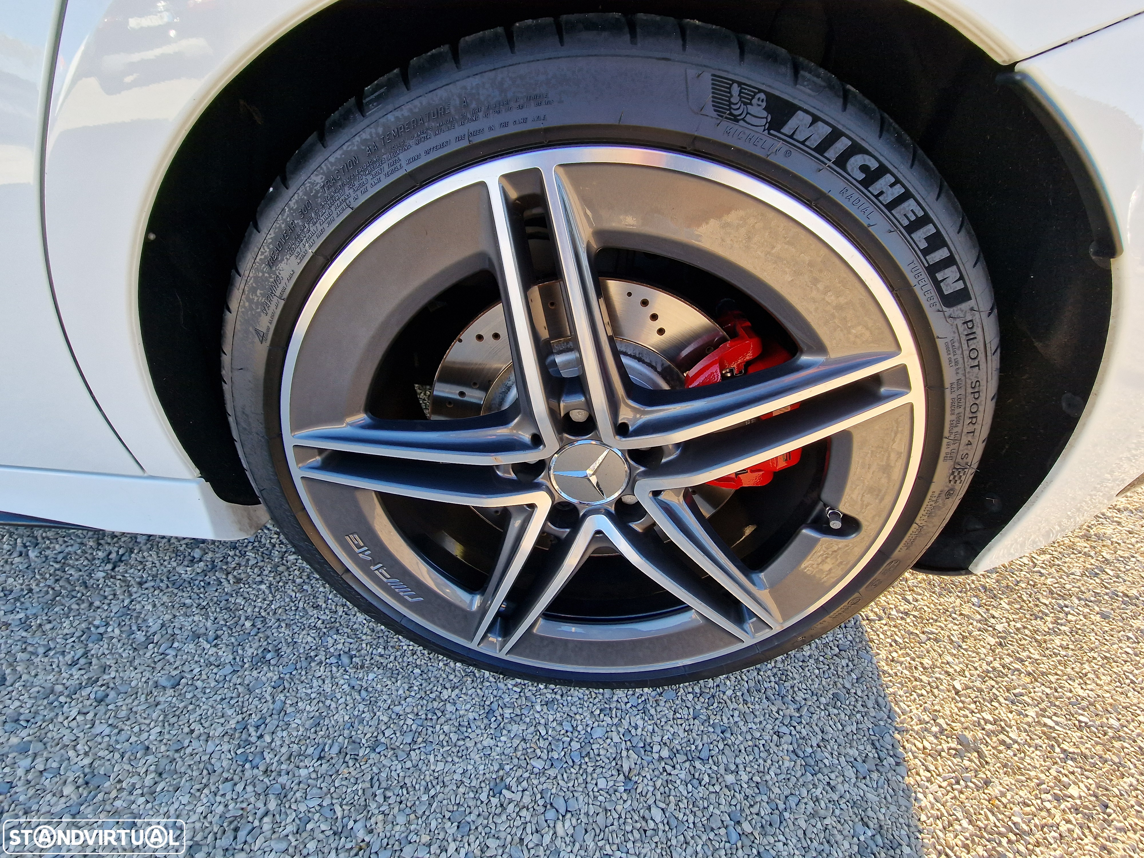 Mercedes-Benz A 45 AMG S 4Matic+ - 9