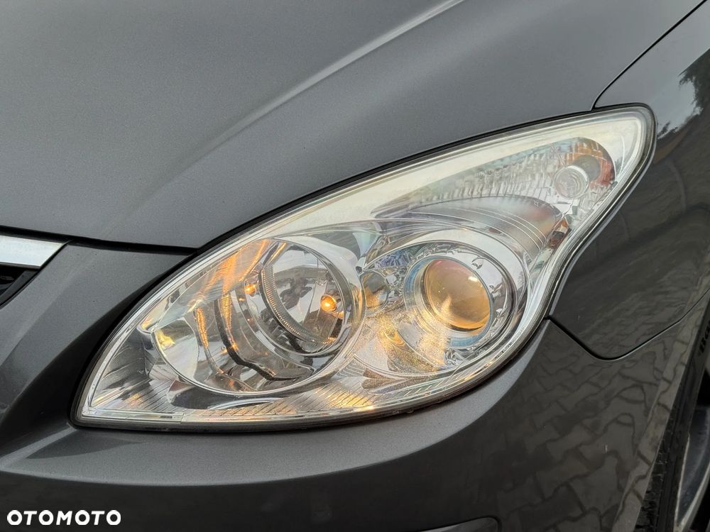 Hyundai i30 1.4 Base - 10