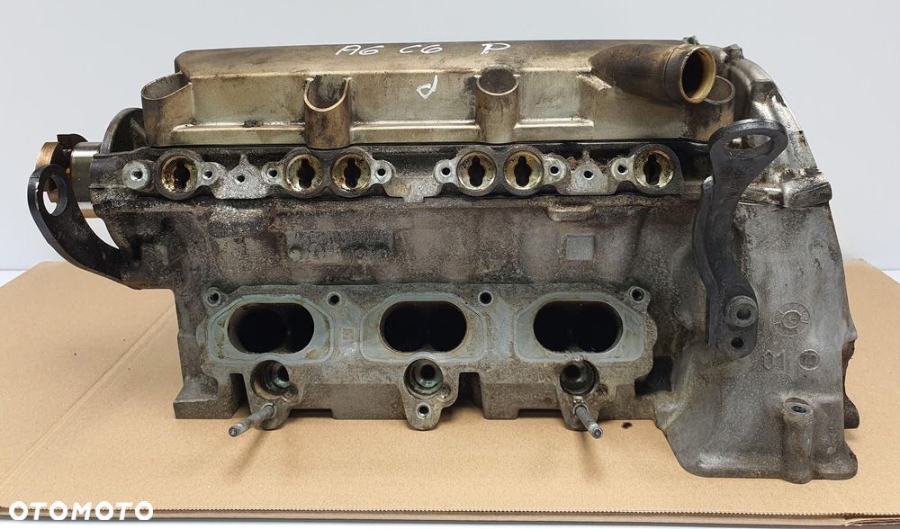 GŁOWICA SILNIKA PRAWA CCDA AUDI A6 C6 FSI 06E103404A - 1
