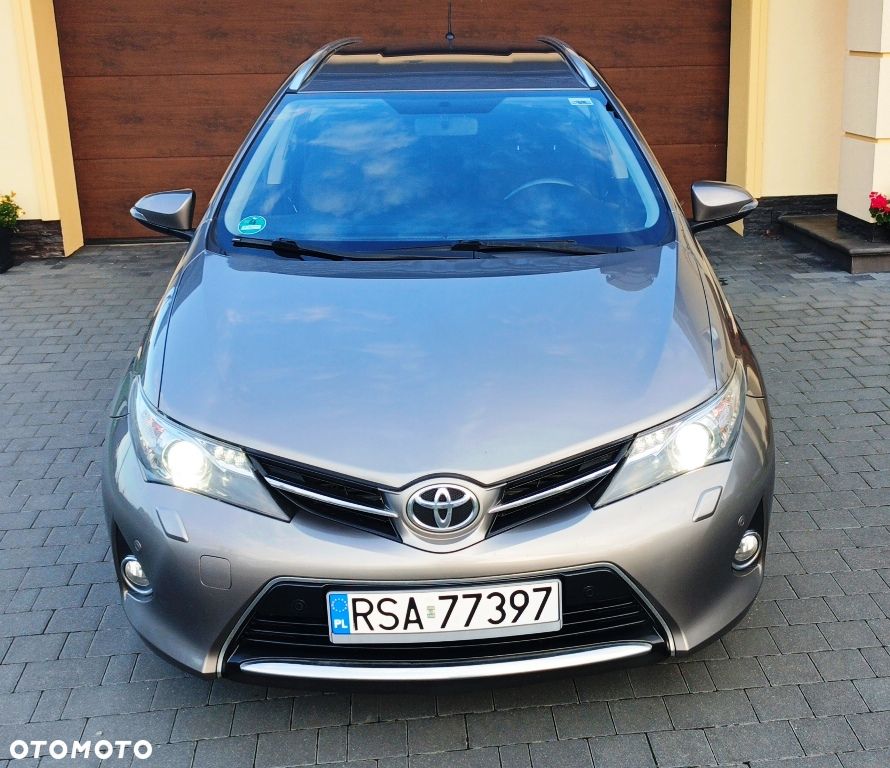 Toyota Auris 2.0 D-4D Life Plus - 6