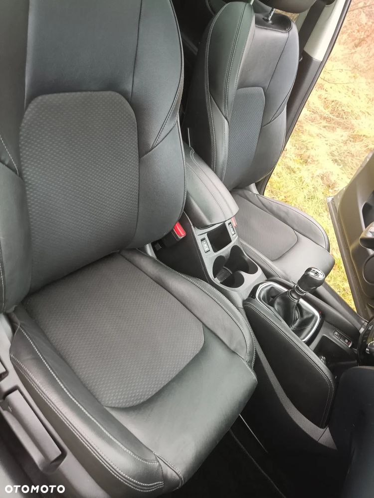 Nissan Qashqai 1.6 DIG-T N-Tec - 27