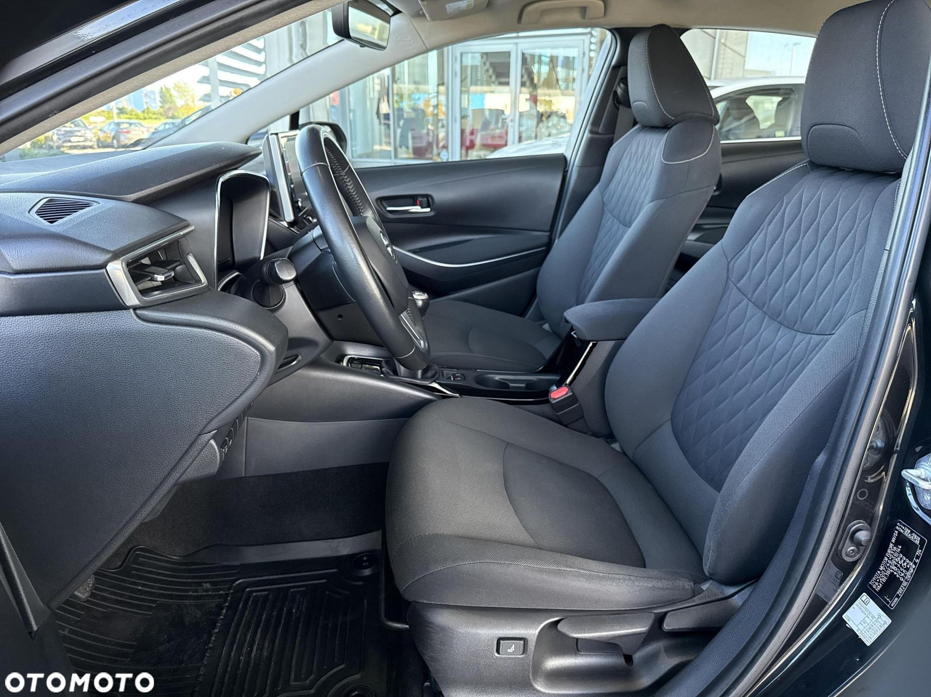 Toyota Corolla - 15