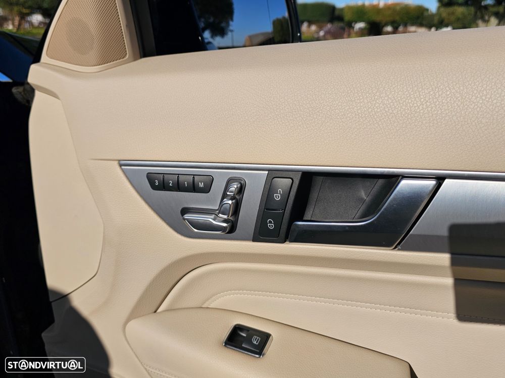 Mercedes-Benz E 220 - 29