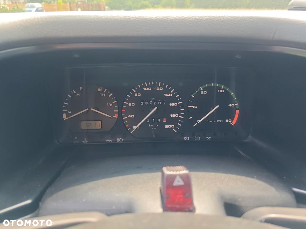Volkswagen Multivan - 27