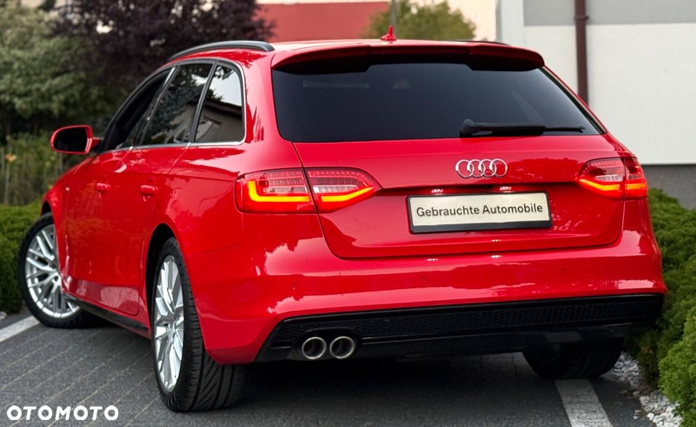 Audi A4 Avant 2.0 TDI DPF clean diesel multitronic S line Sportpaket - 29