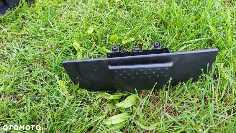 uchwyt klips dokumenty iveco daily 06-11 oryginał - 4